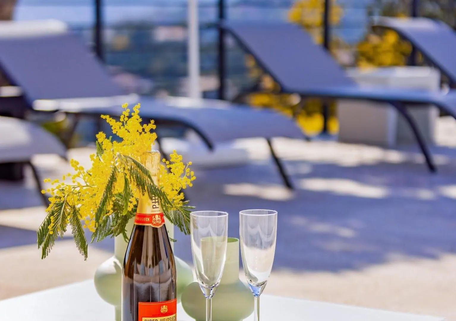 Magnifique Villa Piscine Chauffee, Climatisee, Vue Mer Sur レ・ズィサンブル フランス