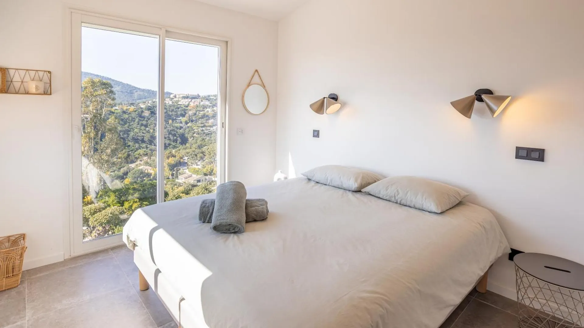 Magnifique Villa Piscine Chauffee, Climatisee, Vue Mer Sur レ・ズィサンブル